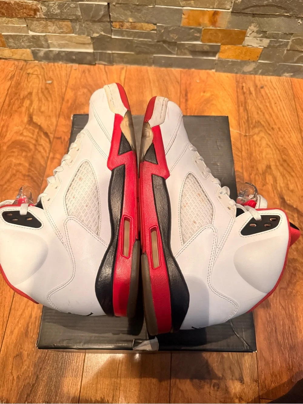 Jordan classic white